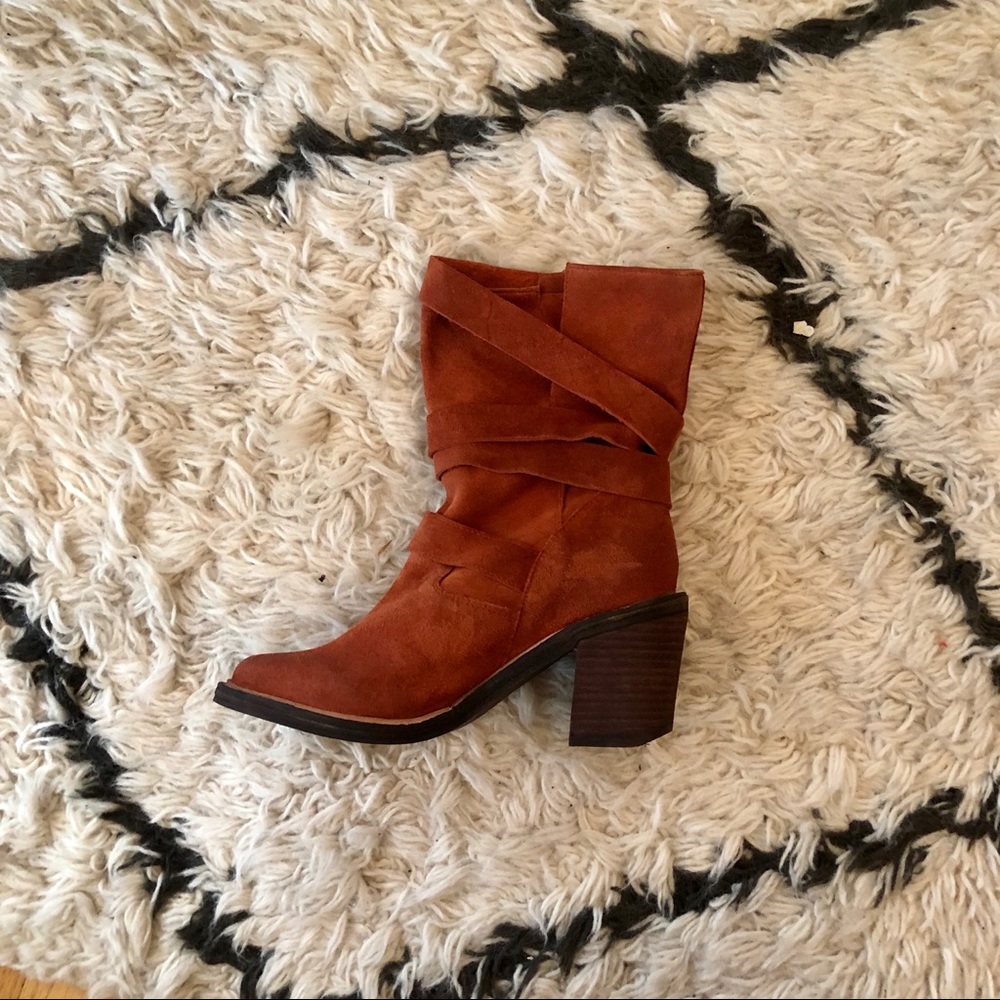 Jeffrey Campbell Rust Ankle Boots - Picture 3 of 3